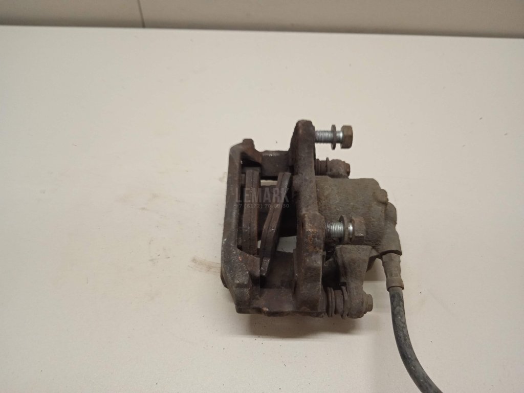 Суппорт тормозной передний правый