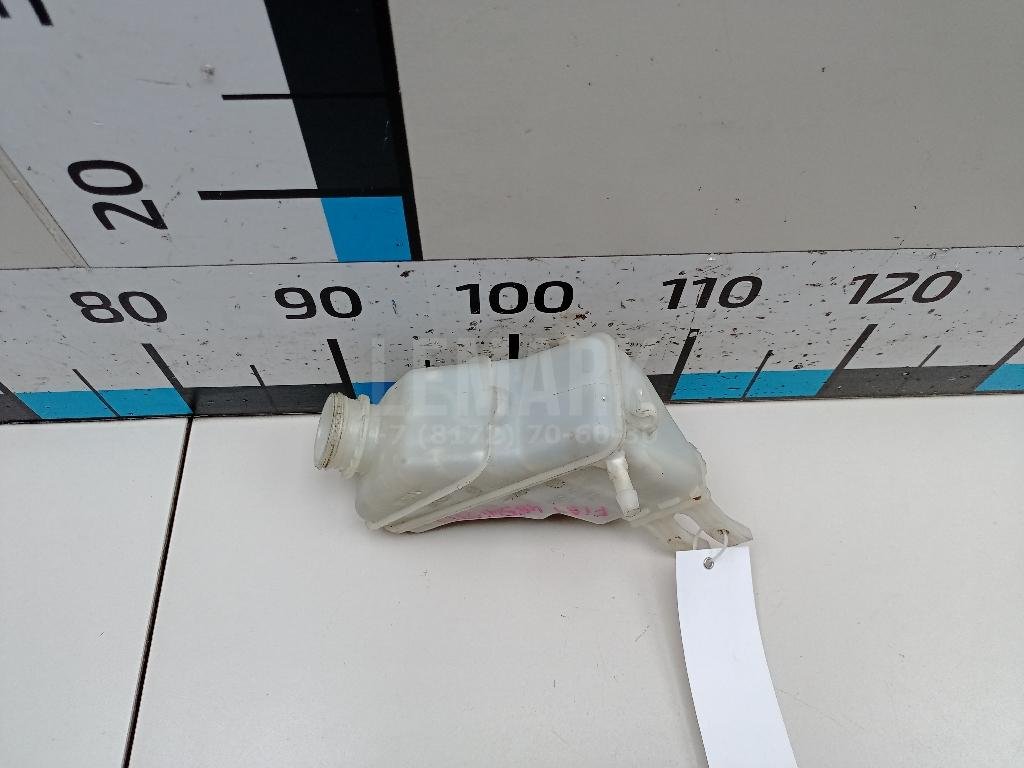 Бачок главного тормозного цилиндра