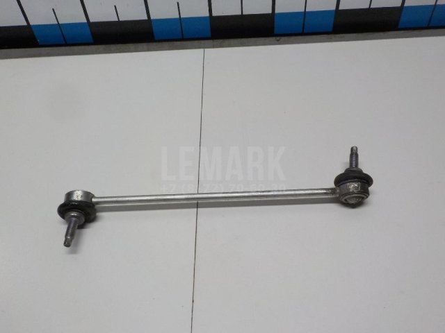 Стойка переднего стабилизатора