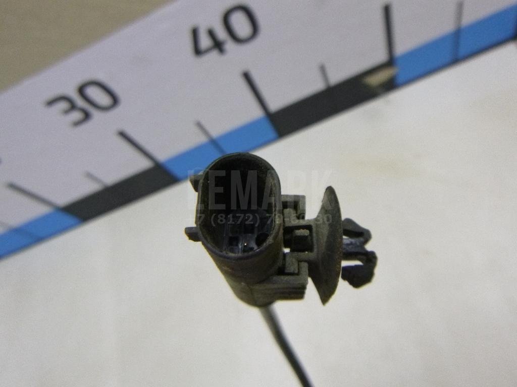 Датчик ABS передний