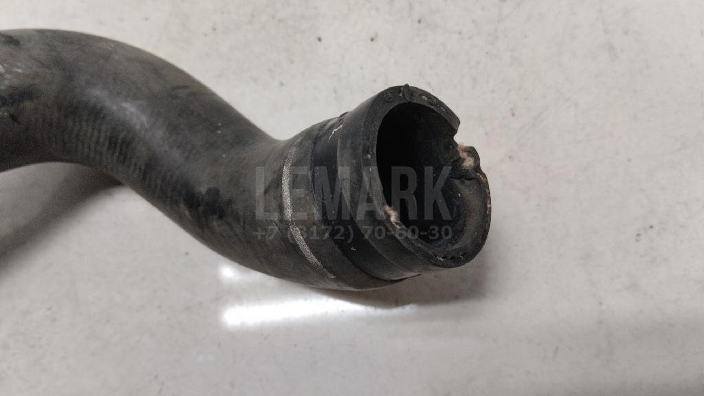 Патрубок радиатора