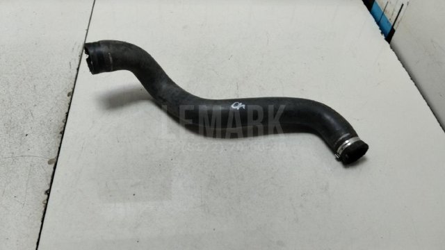 Патрубок радиатора