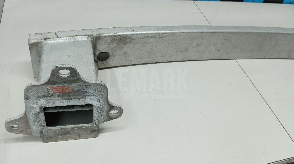 Усилитель переднего бампера для  Audi 100 [C4] 1991-1994