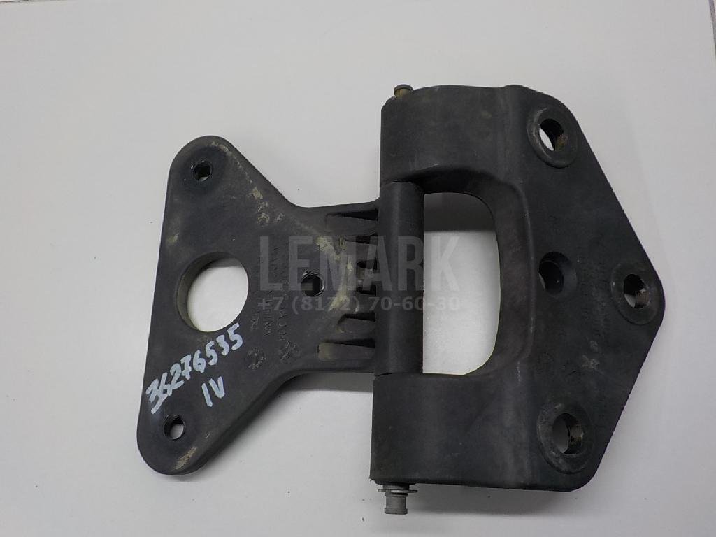 Петля капота