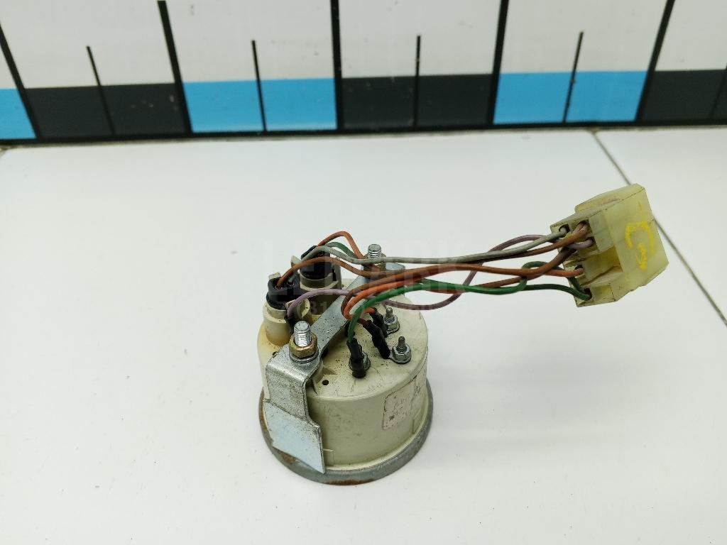 Прибор давления масла