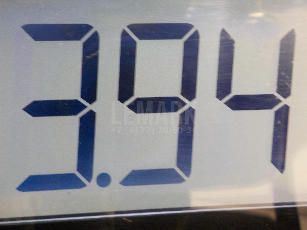 Обшивка двери передней правой