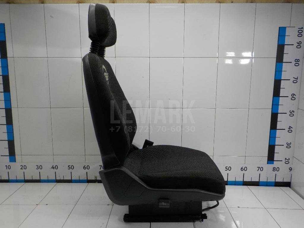 Сиденье переднее правое для  Audi A4 (B9) Allroad 2016