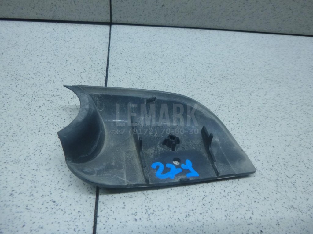 Накладка зеркала правого