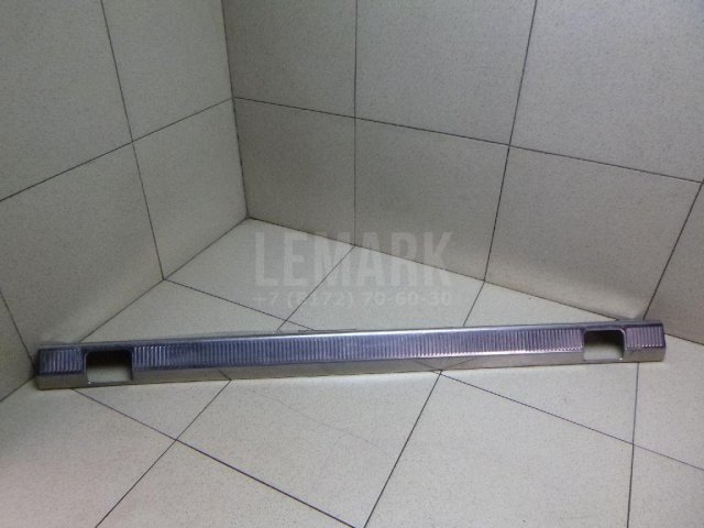 Обшивка багажника