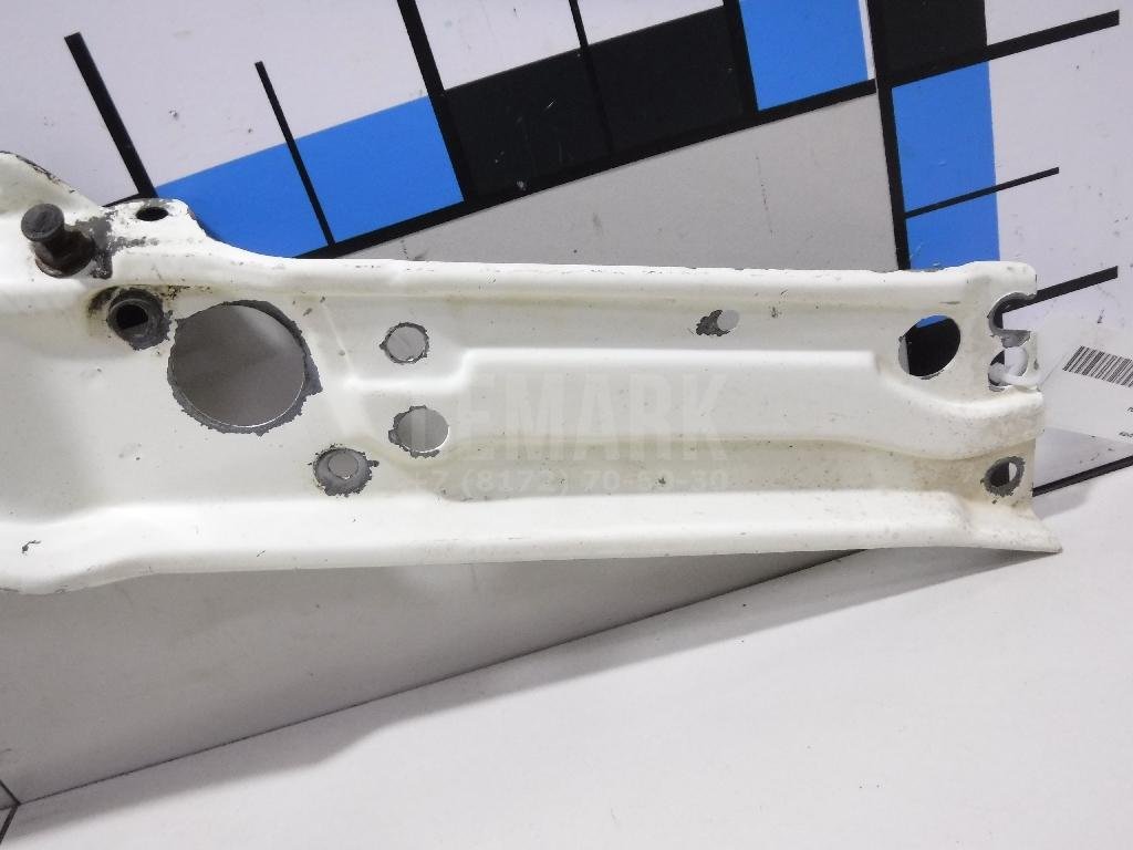 Панель передняя