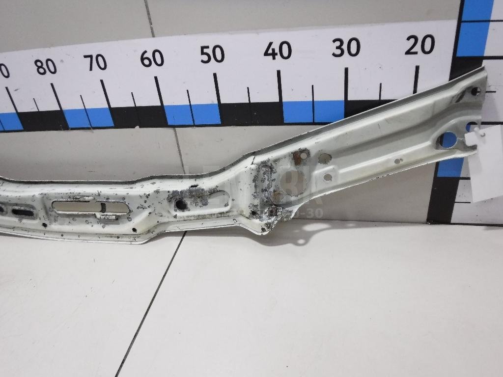 Панель передняя