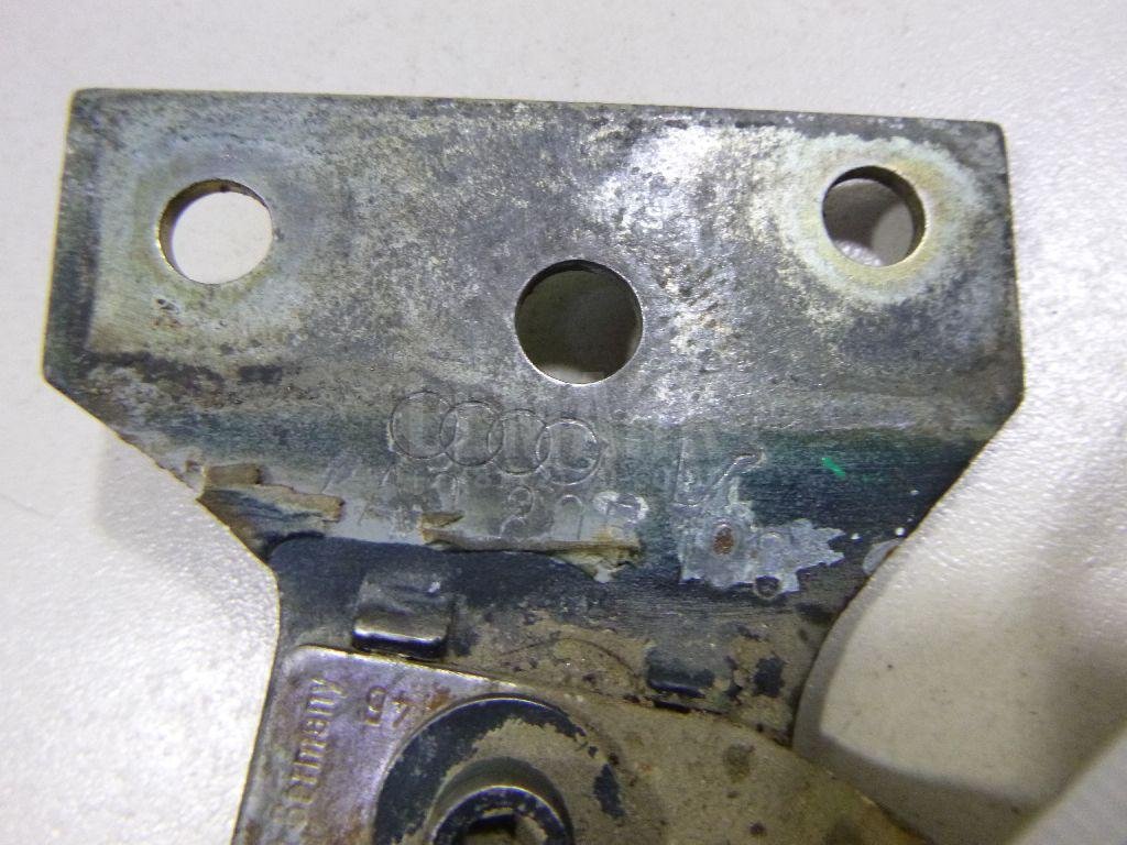 Кронштейн (сопут. товар)