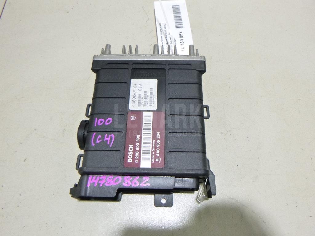 Блок управления двигателем