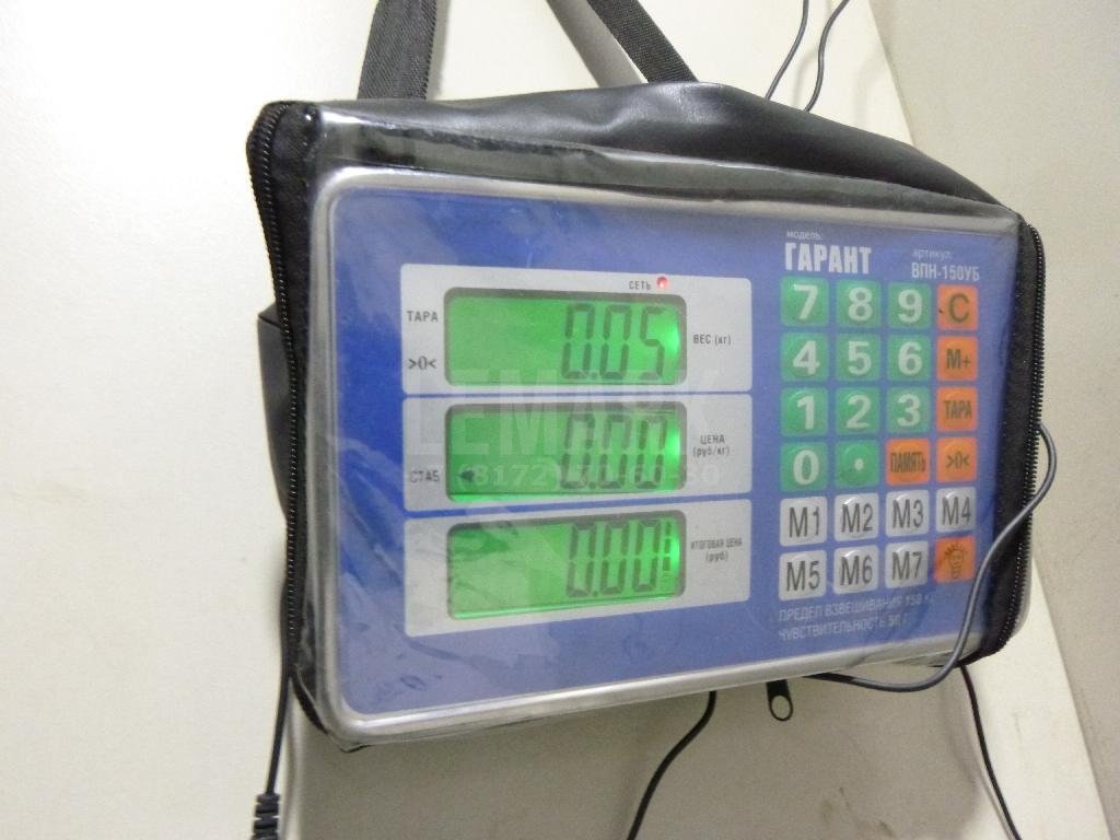 Крышка бачка гидроусилителя