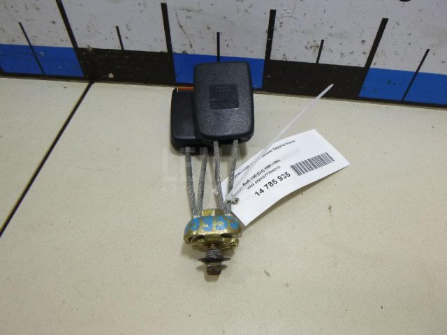 Ответная часть ремня безопасности