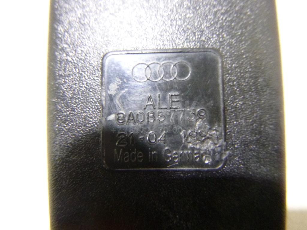 Ответная часть ремня безопасности