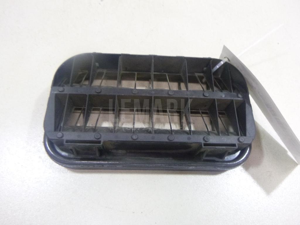 Решетка вентиляционная