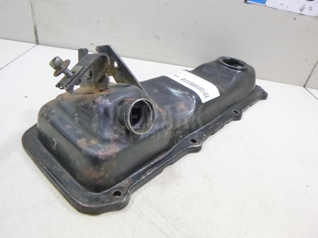 Крышка головки блока (клапанная)