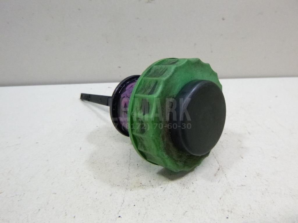 Крышка бачка гидроусилителя