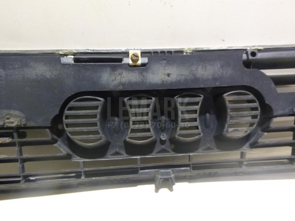 Решетка радиатора для  Audi A3 [8PA] Sportback 2004-2013