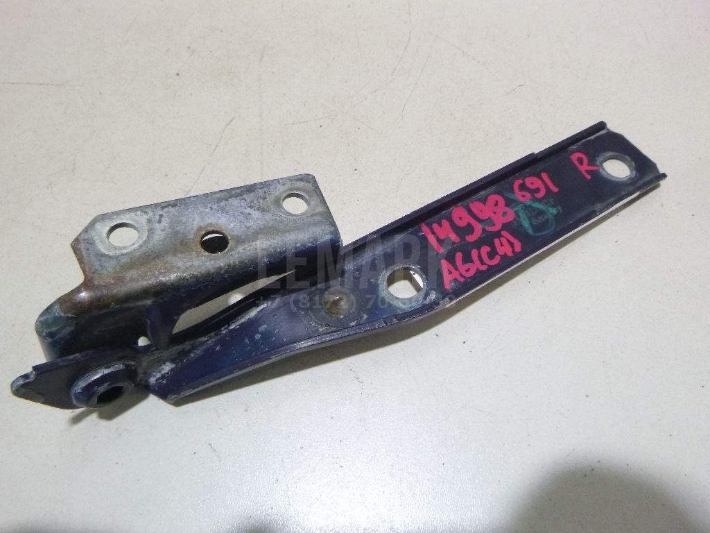 Петля капота правая