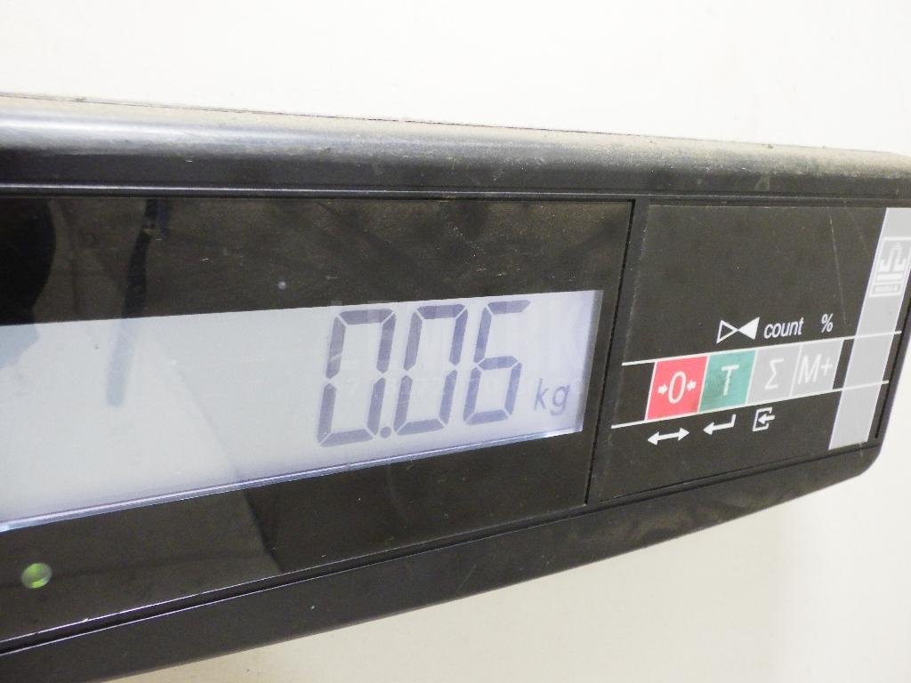 Активатор замка крышки бензобака