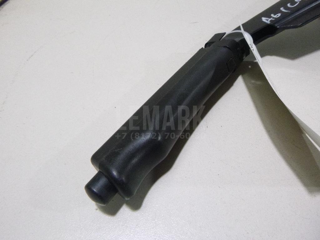 Рычаг стояночного тормоза