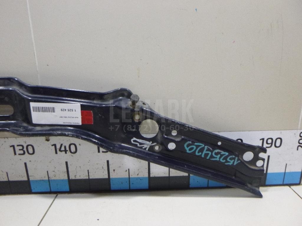 Панель передняя