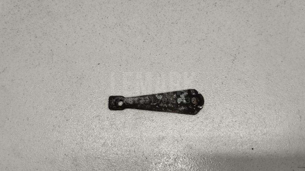 Регулировочный рычаг