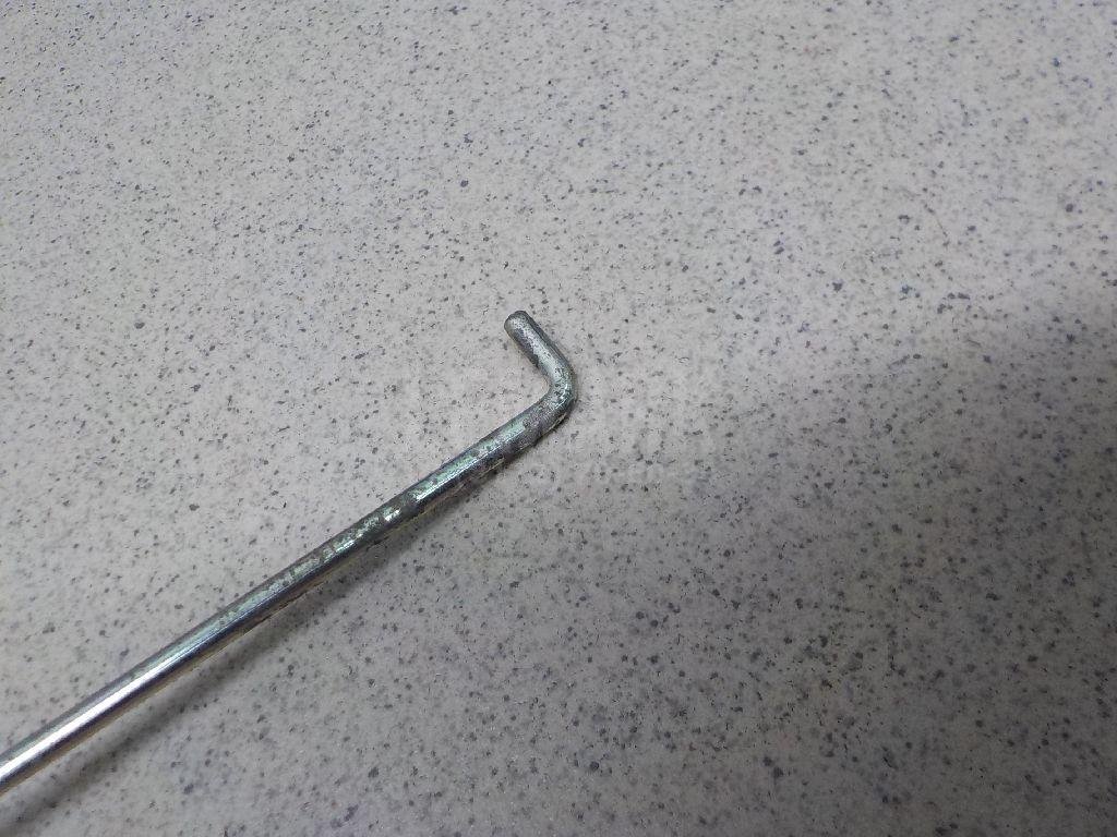 Тяга замка багажника