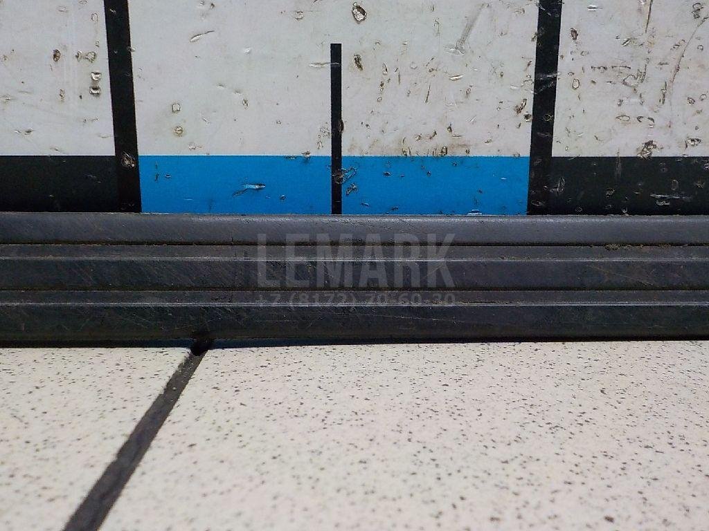 Накладка порога (внутренняя)