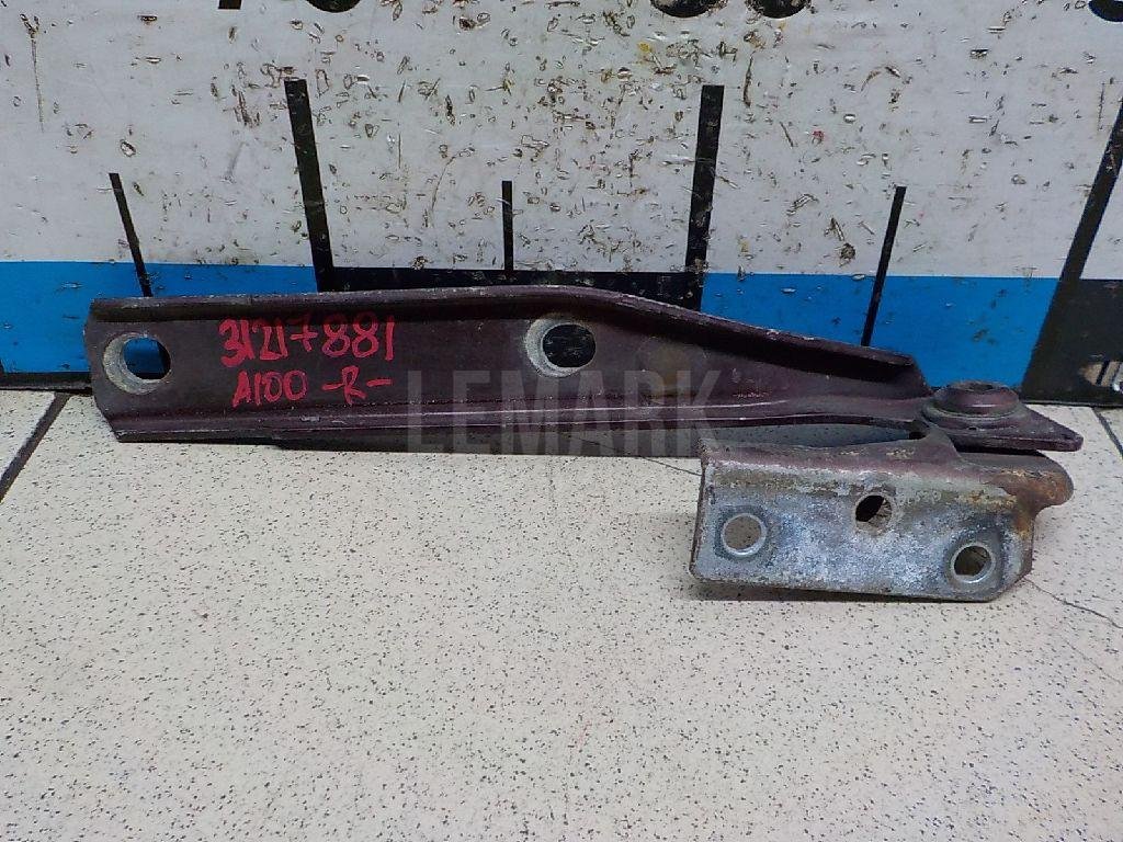 Петля капота правая