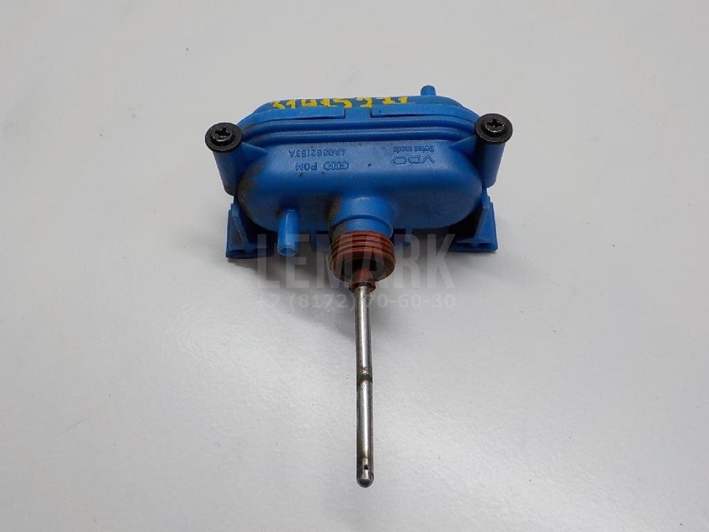 Активатор замка крышки бензобака