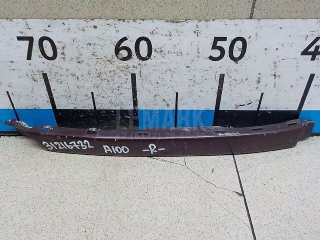 Планка под фару правая