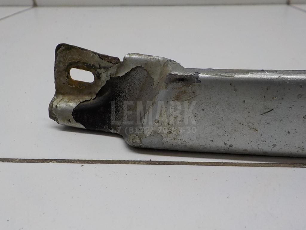 Планка под фару левая