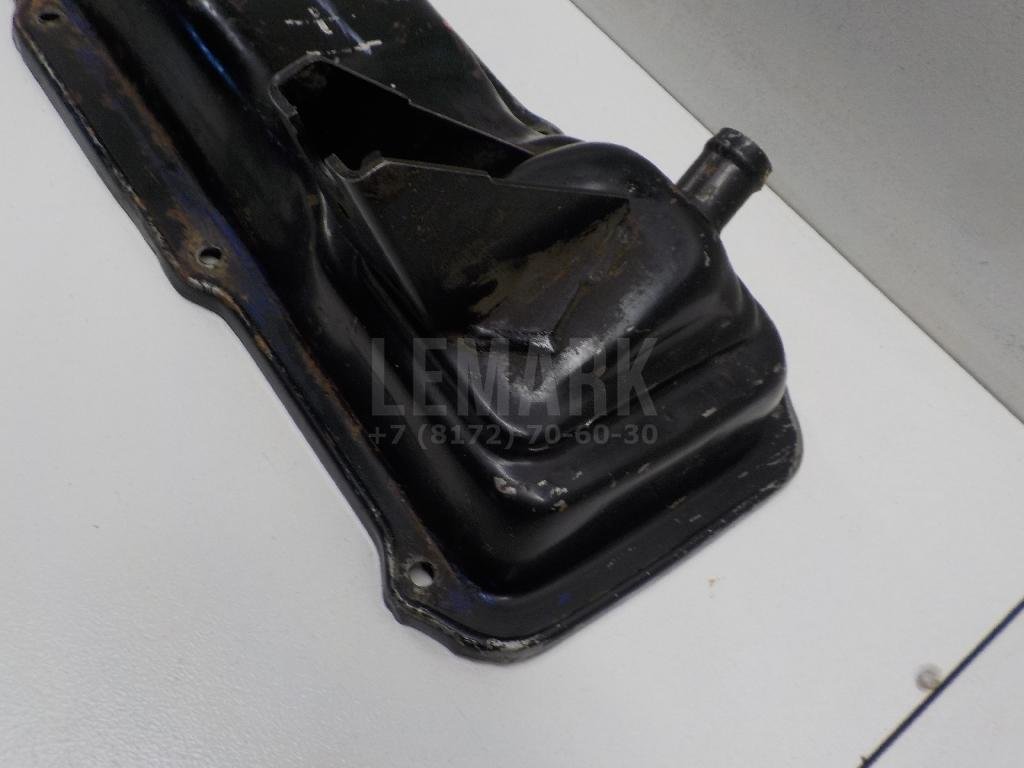 Крышка головки блока (клапанная)