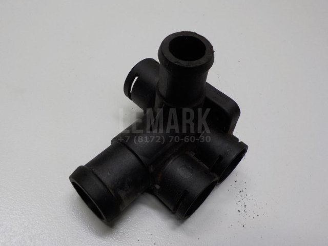 Фланец двигателя системы охлаждения