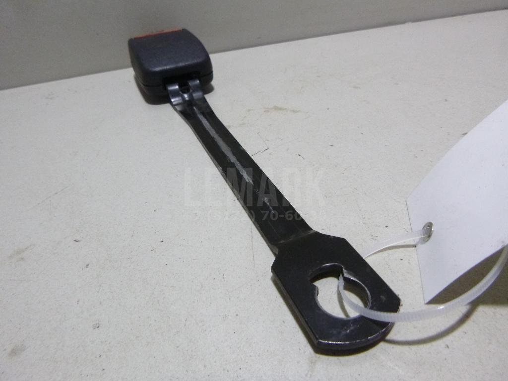 Ответная часть ремня безопасности