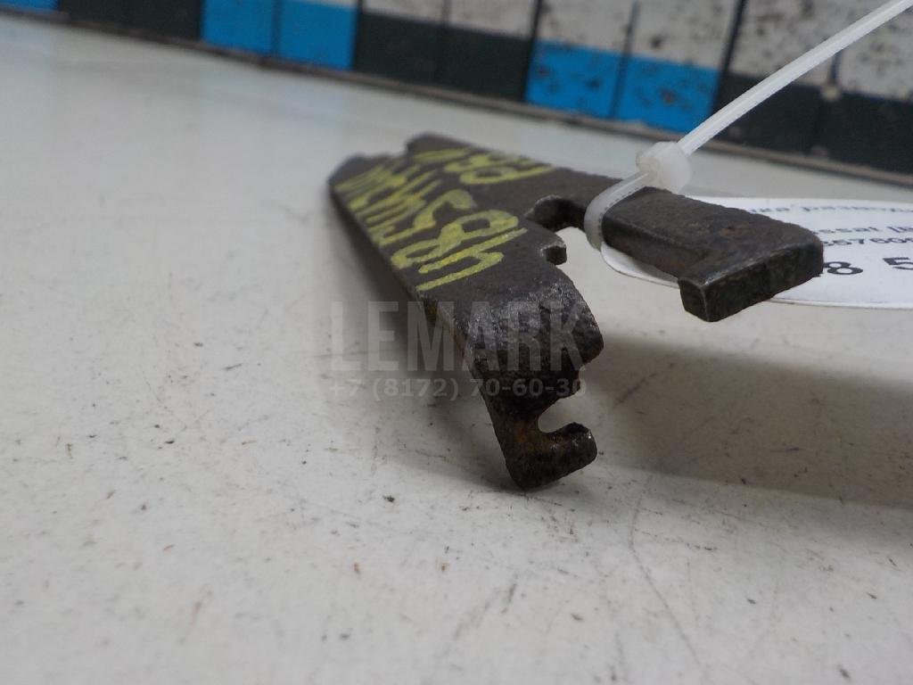 Планка разводки колодок правая