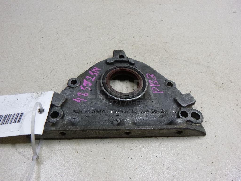 Крышка двигателя передняя