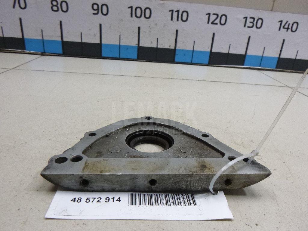 Крышка двигателя передняя