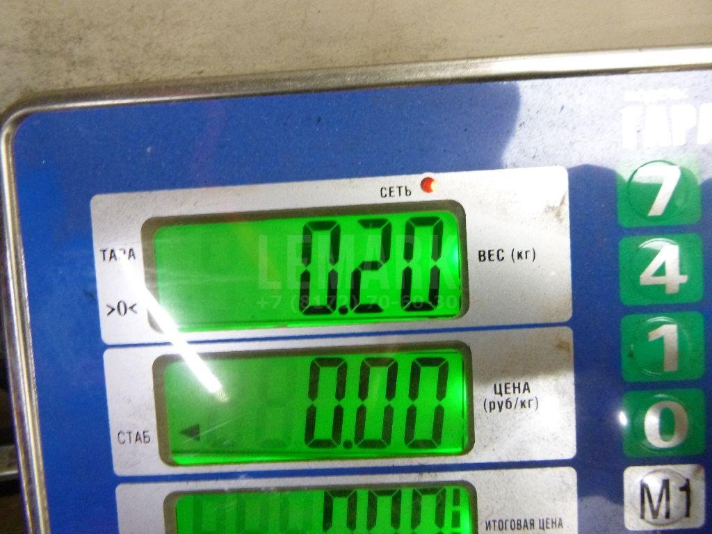 Крышка двигателя передняя