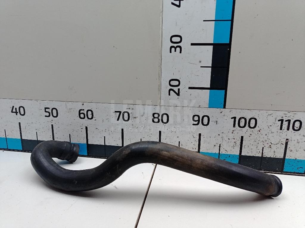 Патрубок радиатора