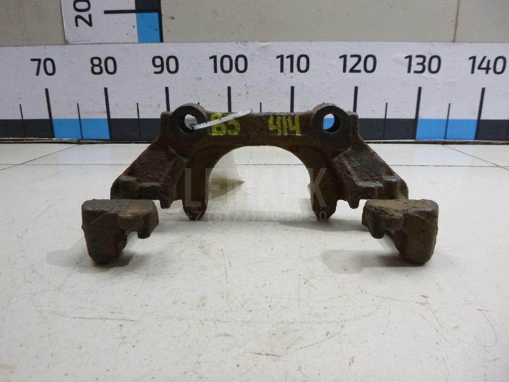 Скоба суппорта переднего для  Audi A4 [B6] 2000-2004