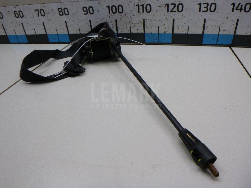 Ремень безопасности