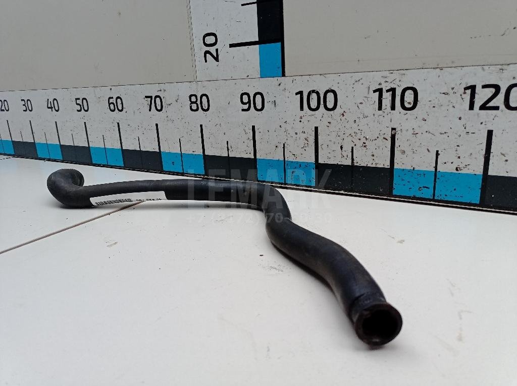 Патрубок отопителя