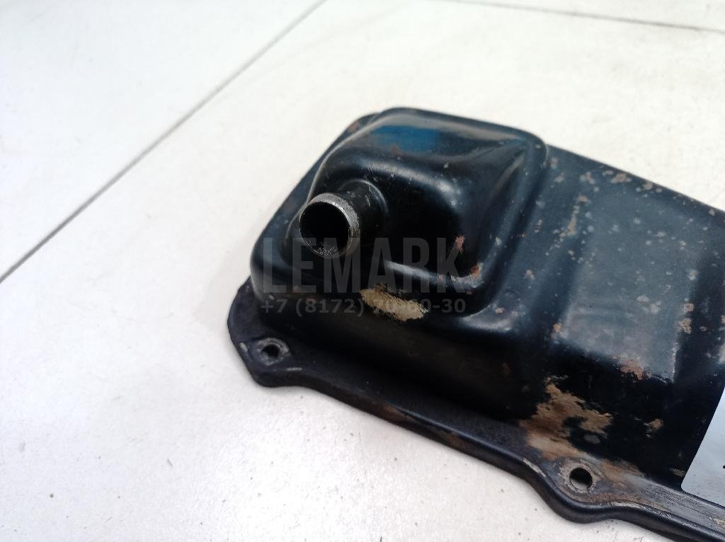 Крышка головки блока (клапанная)