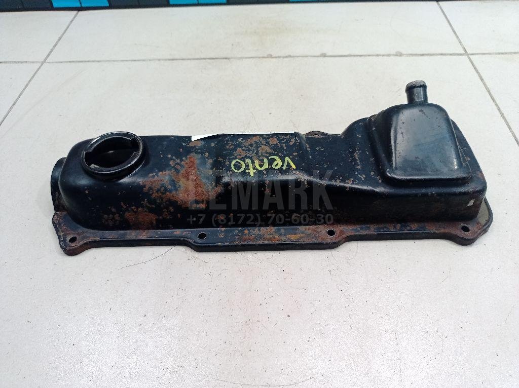 Крышка головки блока (клапанная)