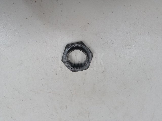 Гайка хвостовика