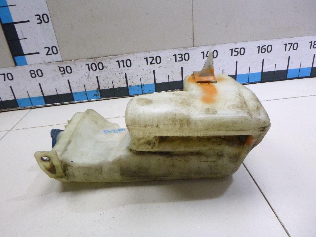 Бачок омывателя лобового стекла